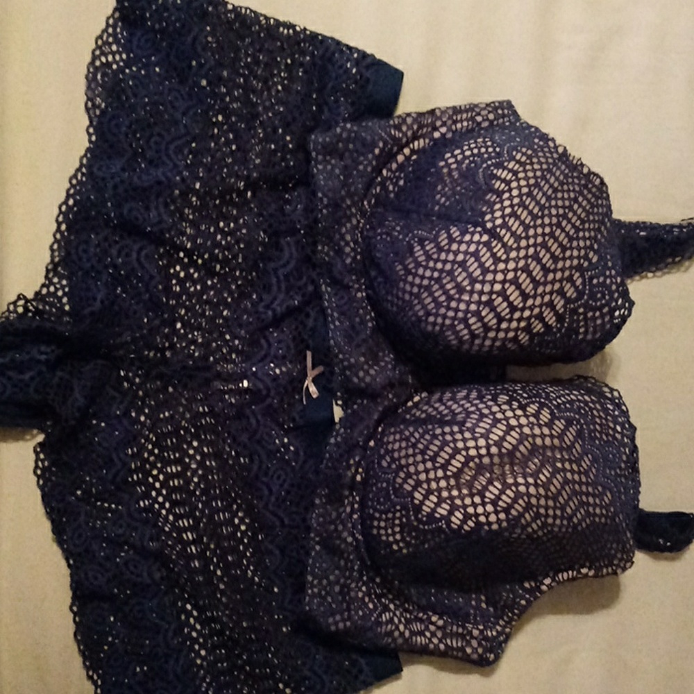 Bra with matching boyshorts